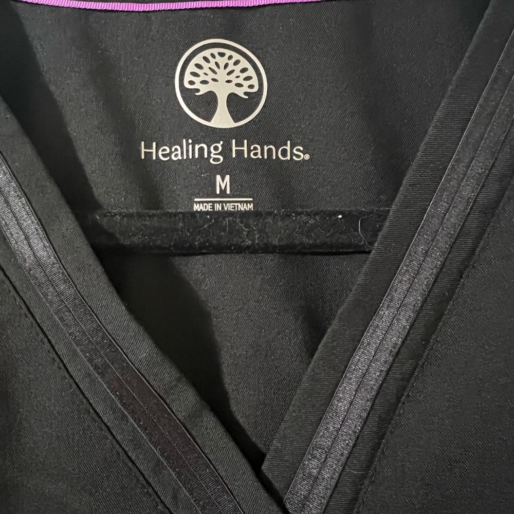 Healing Hands Black Scrub Top - Picture 2 of 4